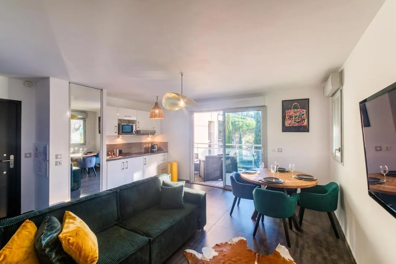 Lägenhet Villa Elena - Studio Proche Plage Avec Terrasse Cannes
